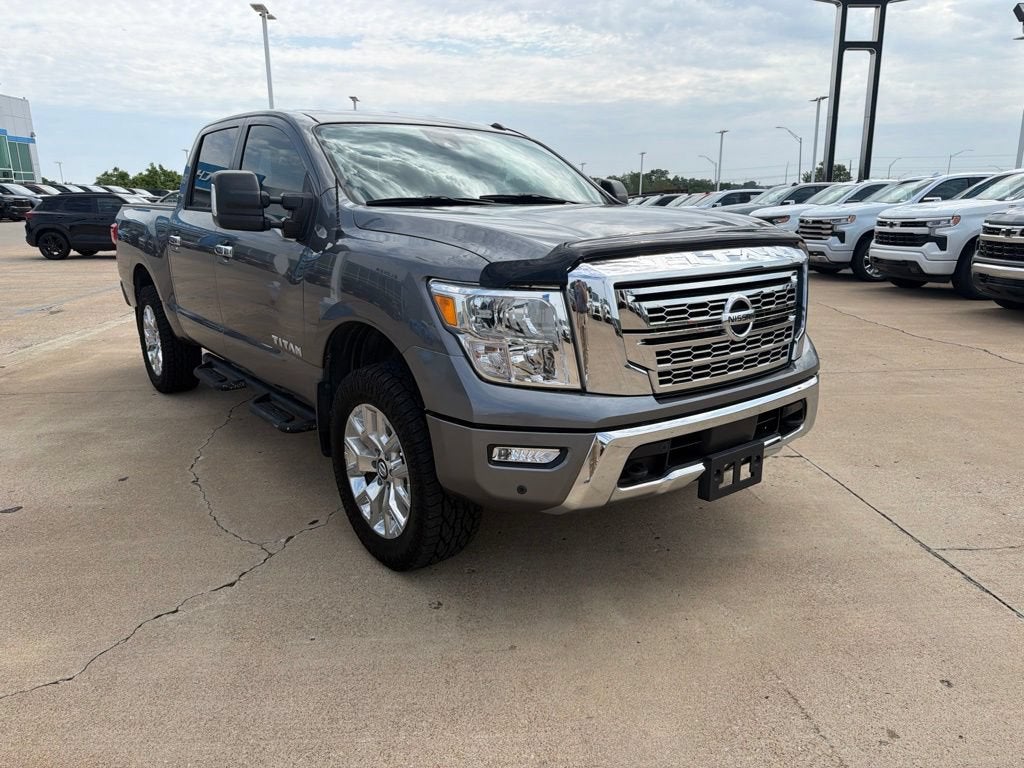 2021 Nissan Titan SV