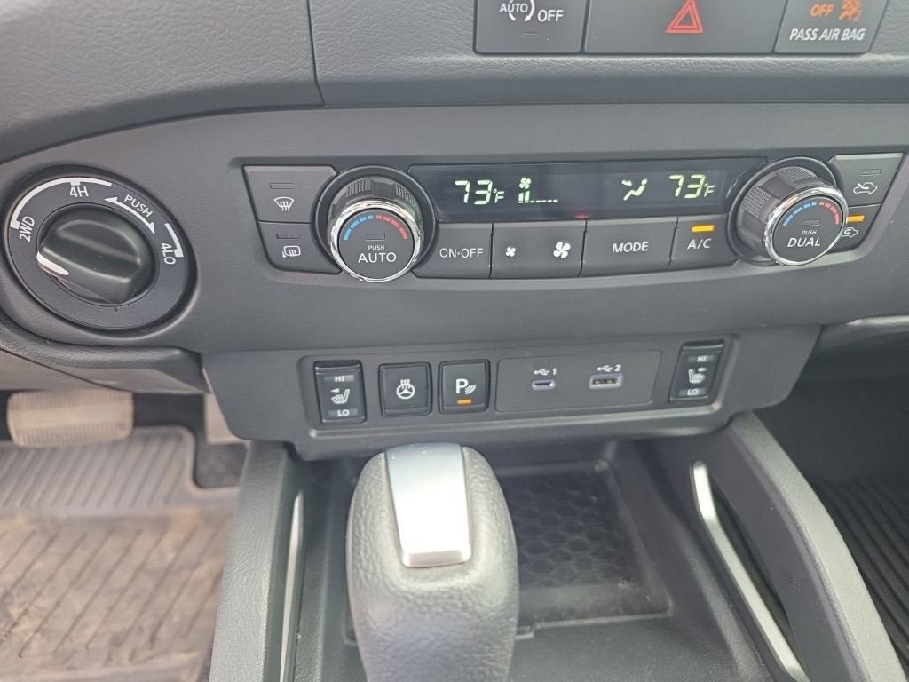 2024 Nissan Frontier SV