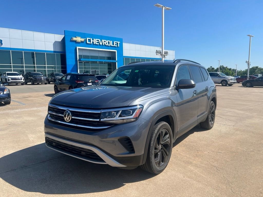 2022 Volkswagen Atlas 2.0T SE w/Technology