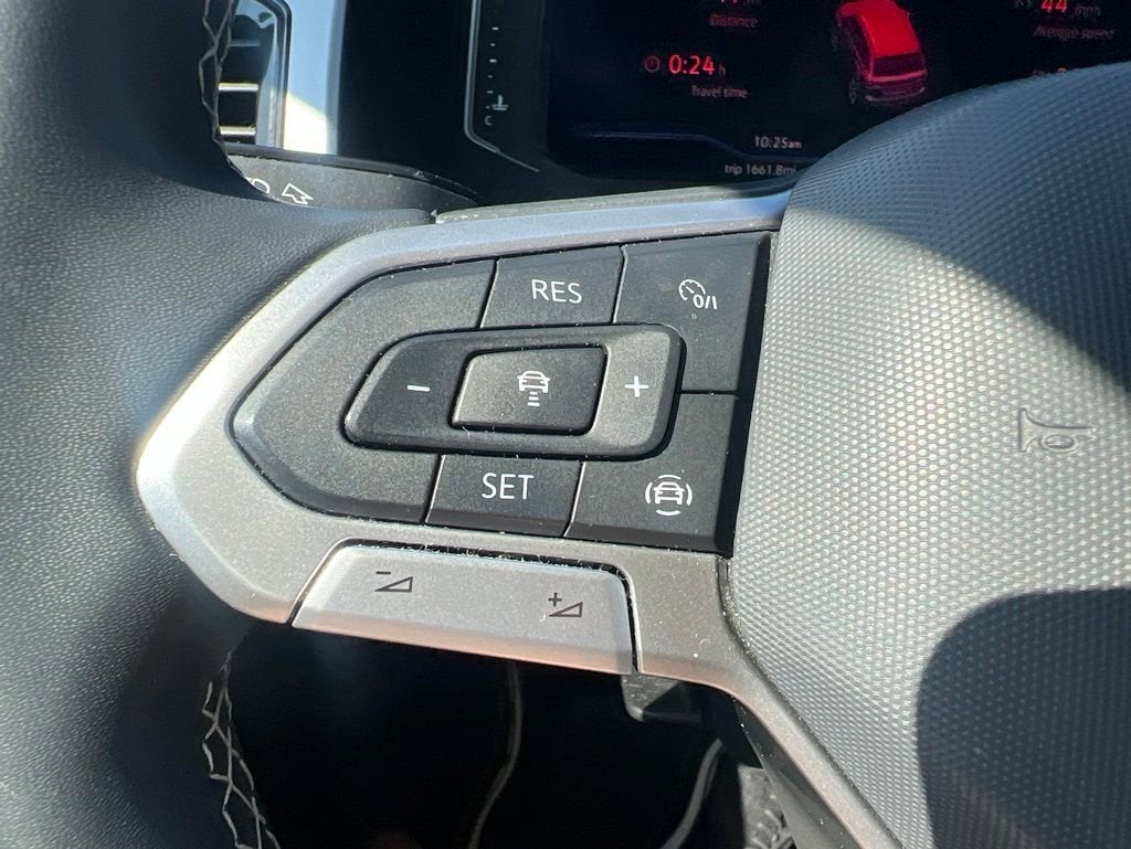 2022 Volkswagen Atlas 2.0T SE w/Technology