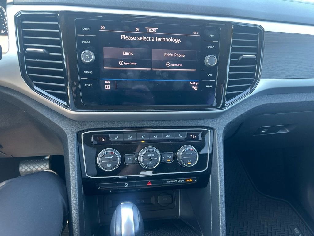 2022 Volkswagen Atlas 2.0T SE w/Technology