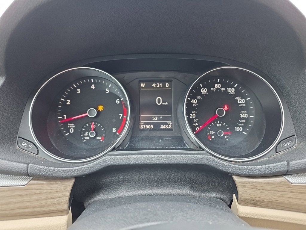 2018 Volkswagen Passat 2.0T SE