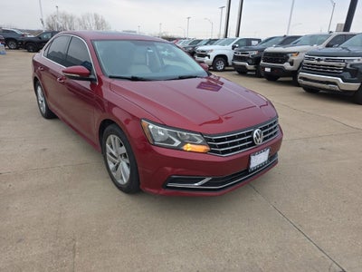 2018 Volkswagen Passat 2.0T SE