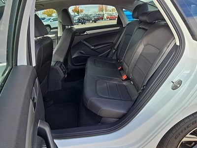 2022 Volkswagen Passat 2.0T SE