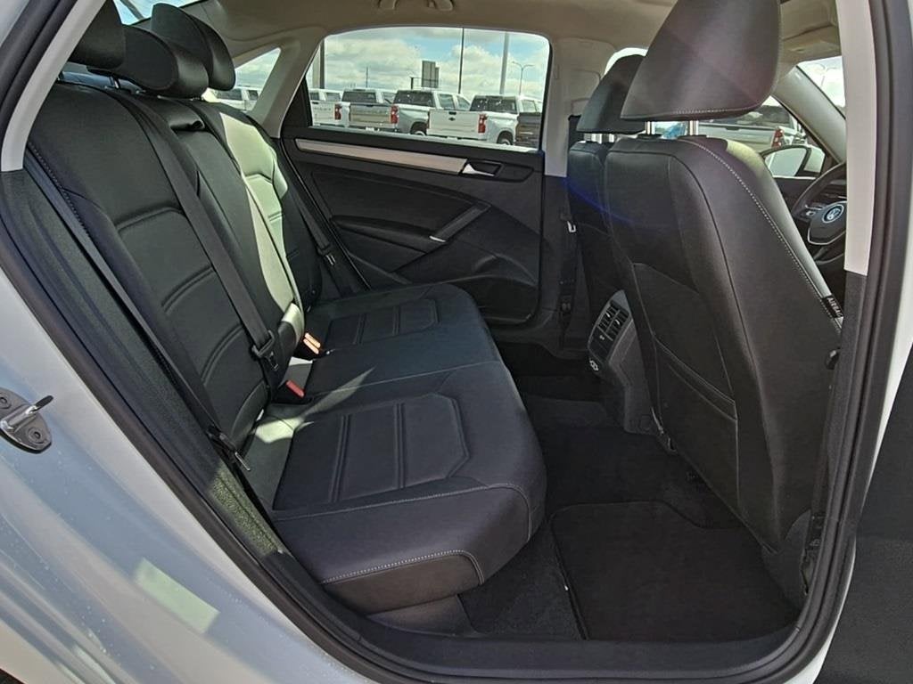 2022 Volkswagen Passat 2.0T SE