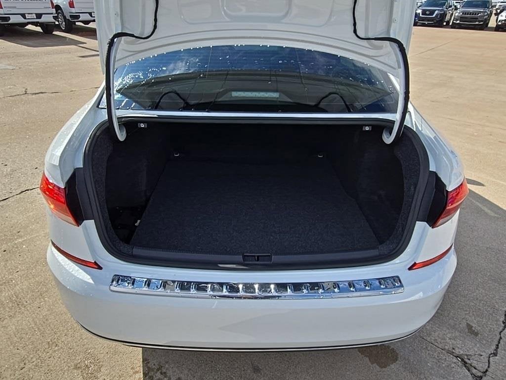 2022 Volkswagen Passat 2.0T SE