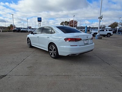 2022 Volkswagen Passat 2.0T SE