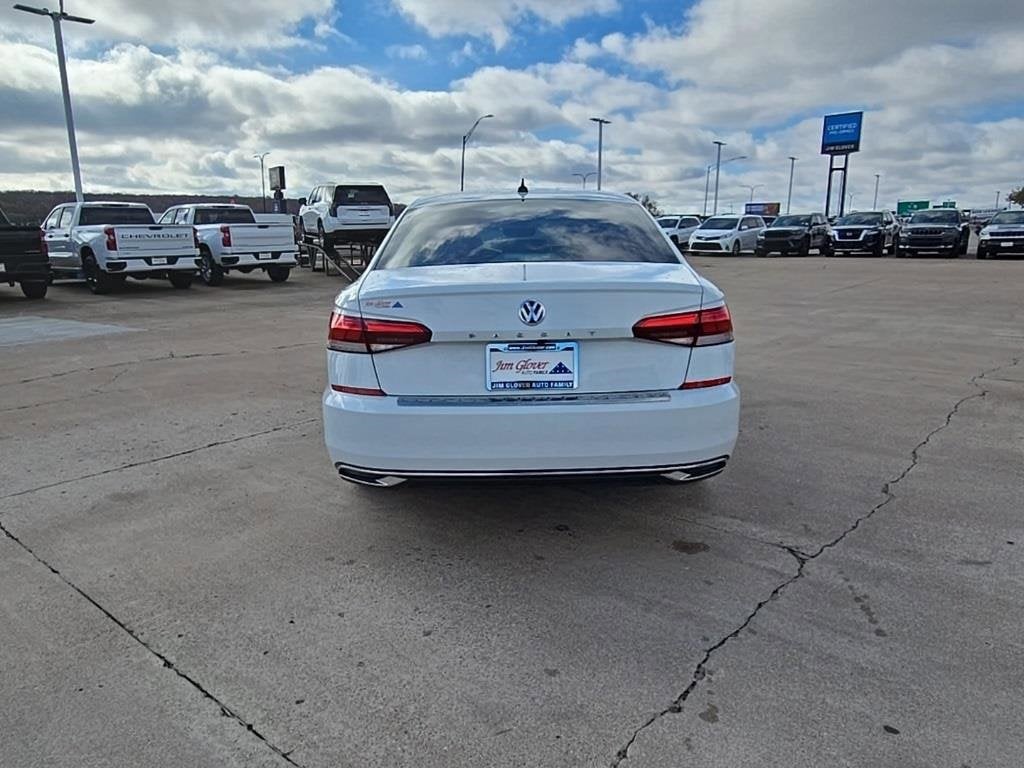 2022 Volkswagen Passat 2.0T SE