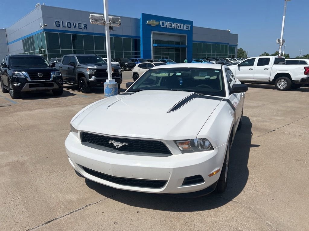 2011 Ford Mustang V6