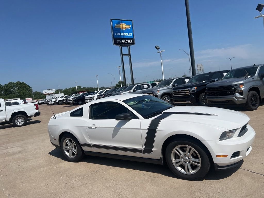 2011 Ford Mustang V6