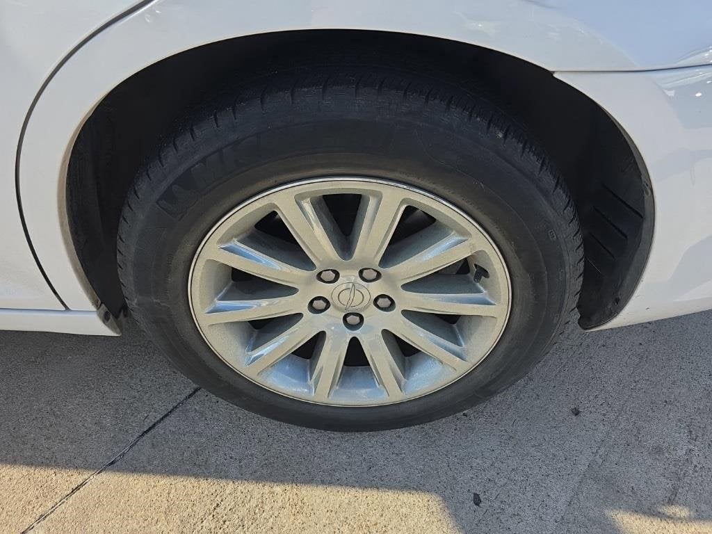 2012 Chrysler 300 Limited