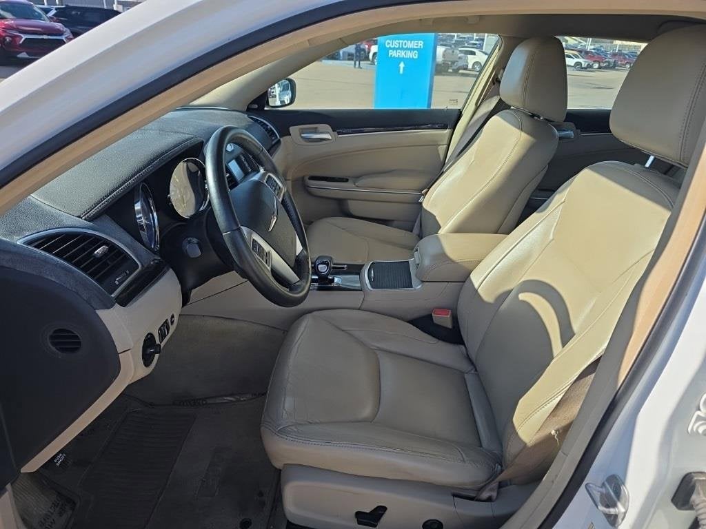 2012 Chrysler 300 Limited