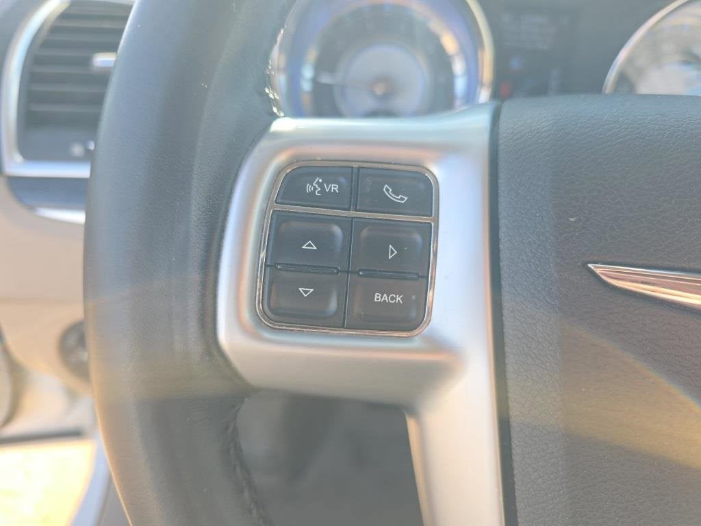 2012 Chrysler 300 Limited