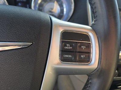 2012 Chrysler 300 Limited