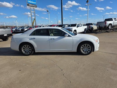 2012 Chrysler 300 Limited