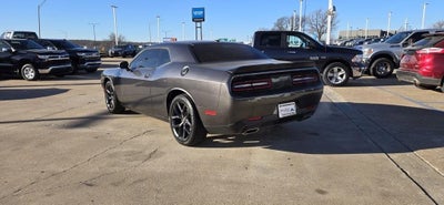 2022 Dodge Challenger SXT