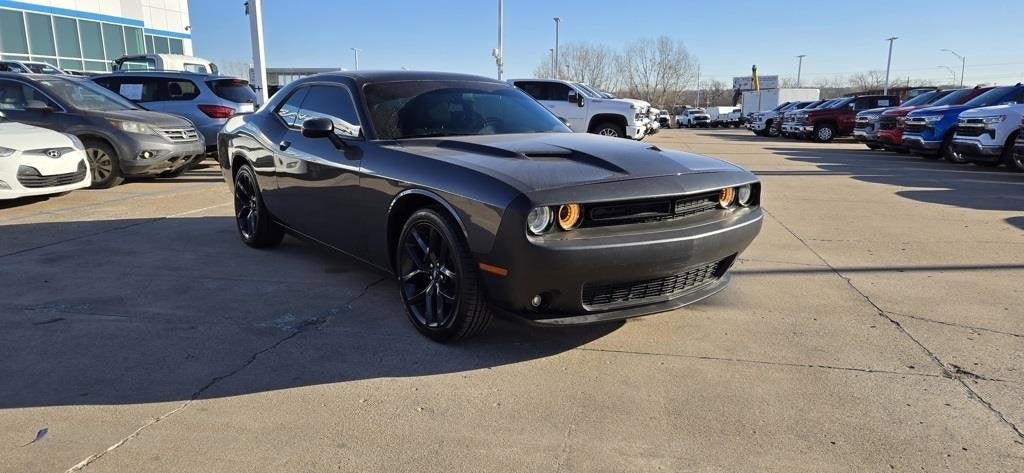 2022 Dodge Challenger SXT