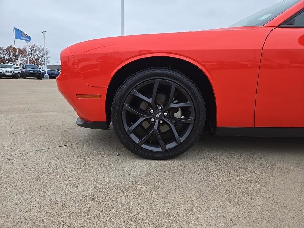 2021 Dodge Challenger SXT