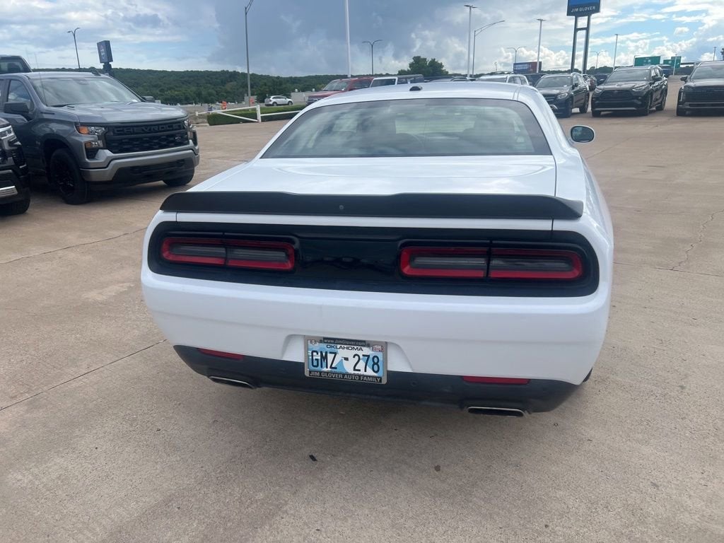 2021 Dodge Challenger SXT