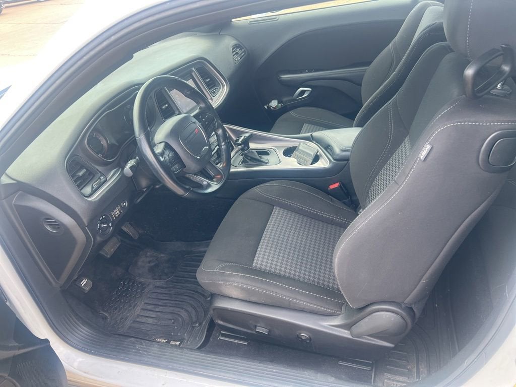 2021 Dodge Challenger SXT