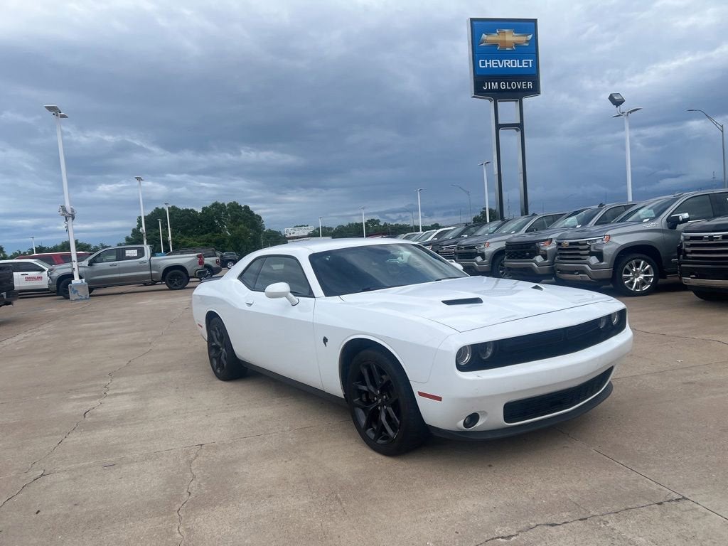 2021 Dodge Challenger SXT