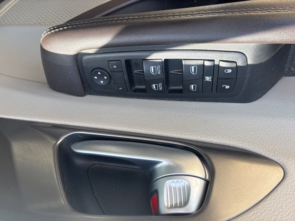 2017 Chrysler Pacifica LX