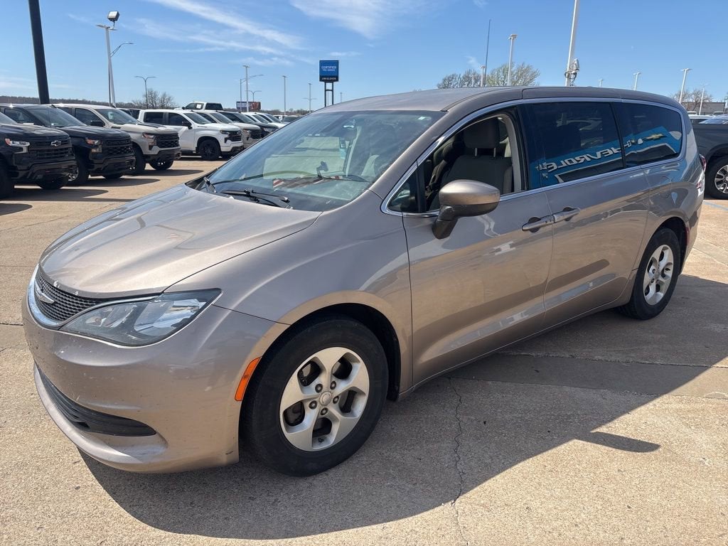 2017 Chrysler Pacifica LX