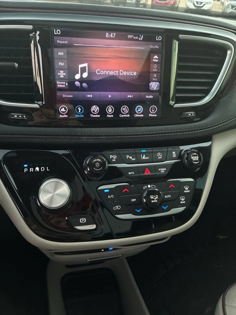 2019 Chrysler Pacifica Limited