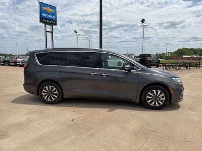 2021 Chrysler Pacifica Hybrid Touring L