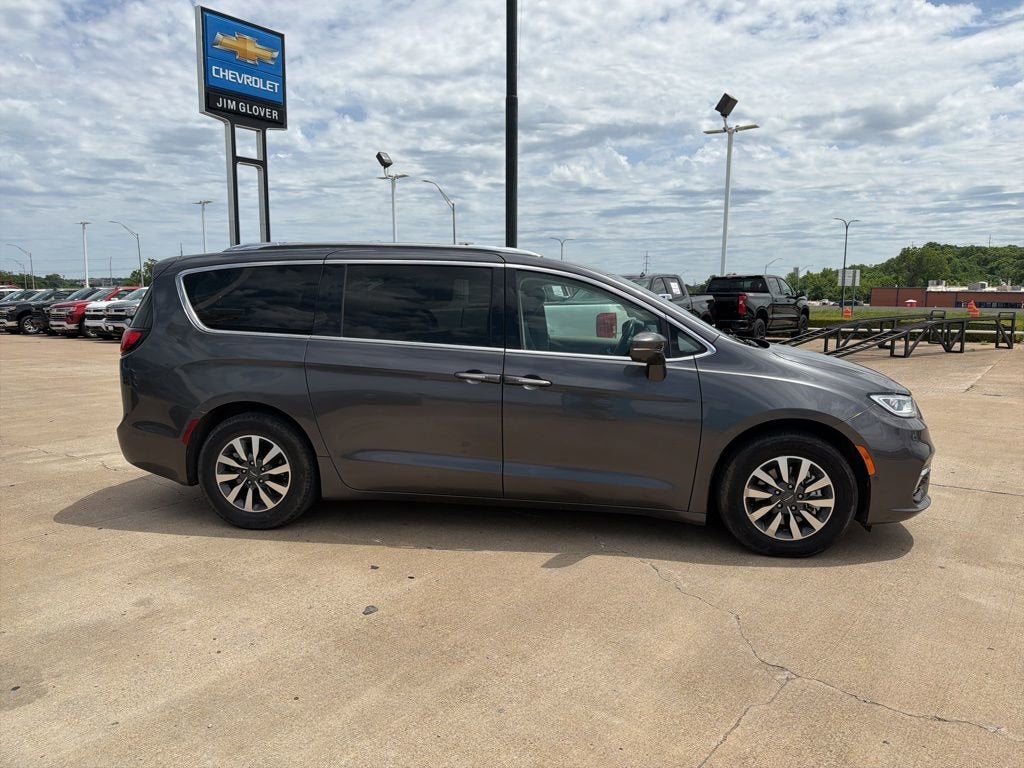2021 Chrysler Pacifica Hybrid Touring L