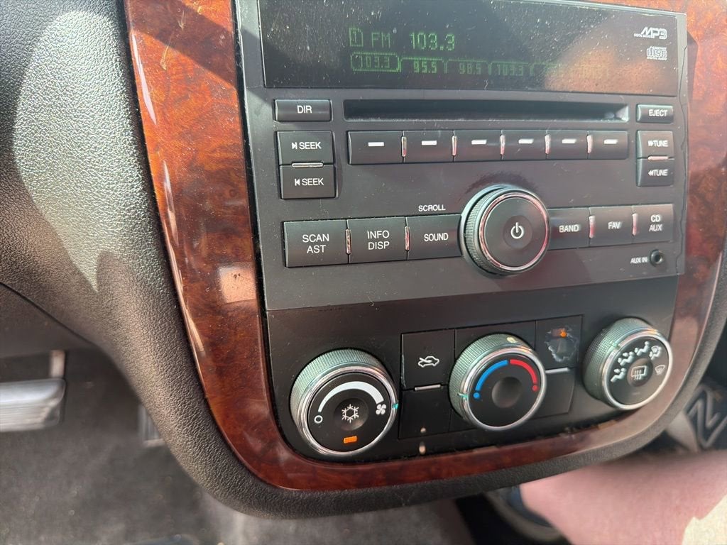 2011 Chevrolet Impala LS Retail