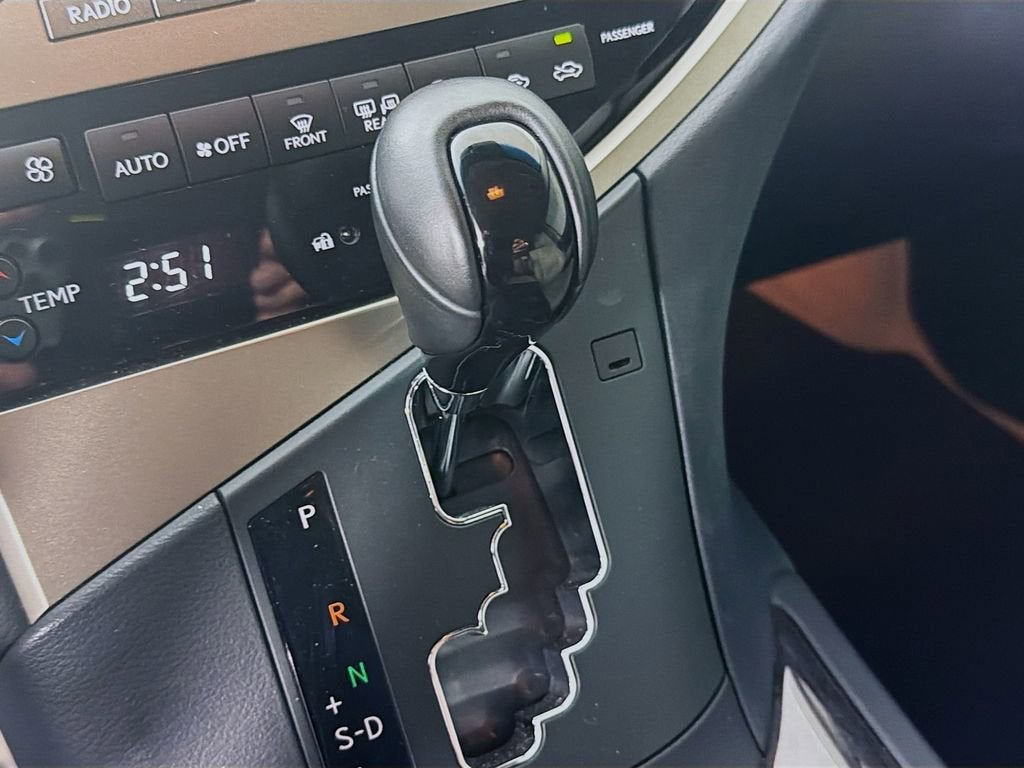 2015 Lexus RX 450h FWD 4dr