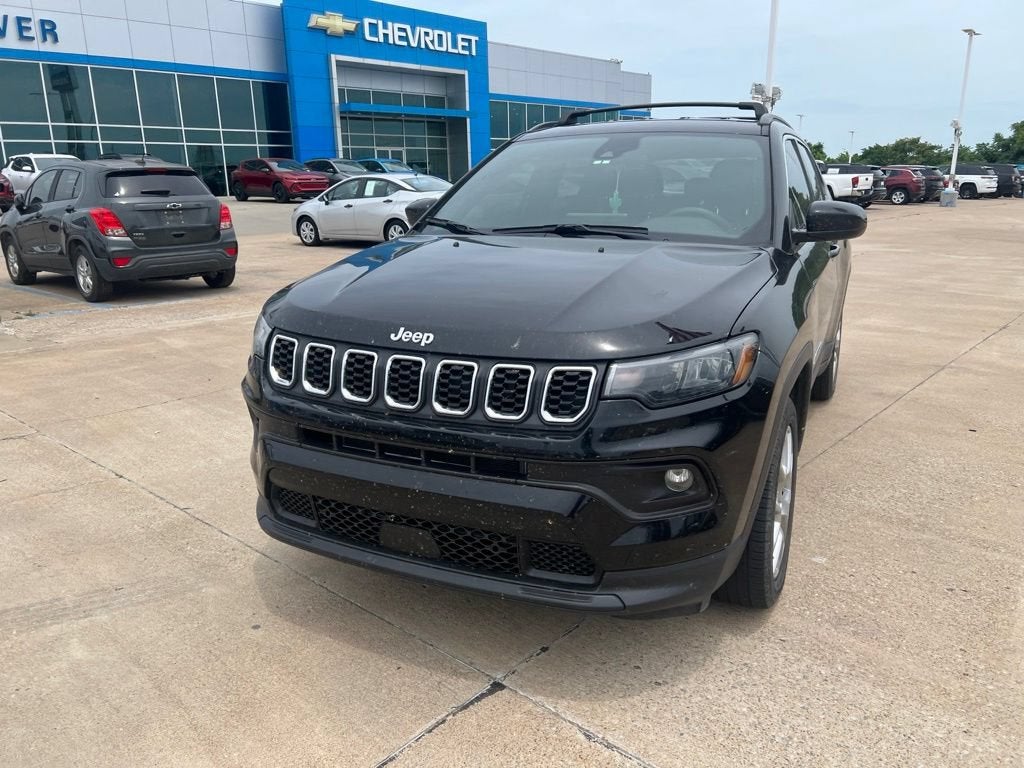 2024 Jeep Compass Latitude Lux
