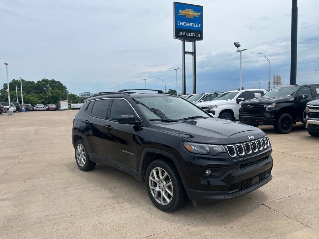 2024 Jeep Compass Latitude Lux