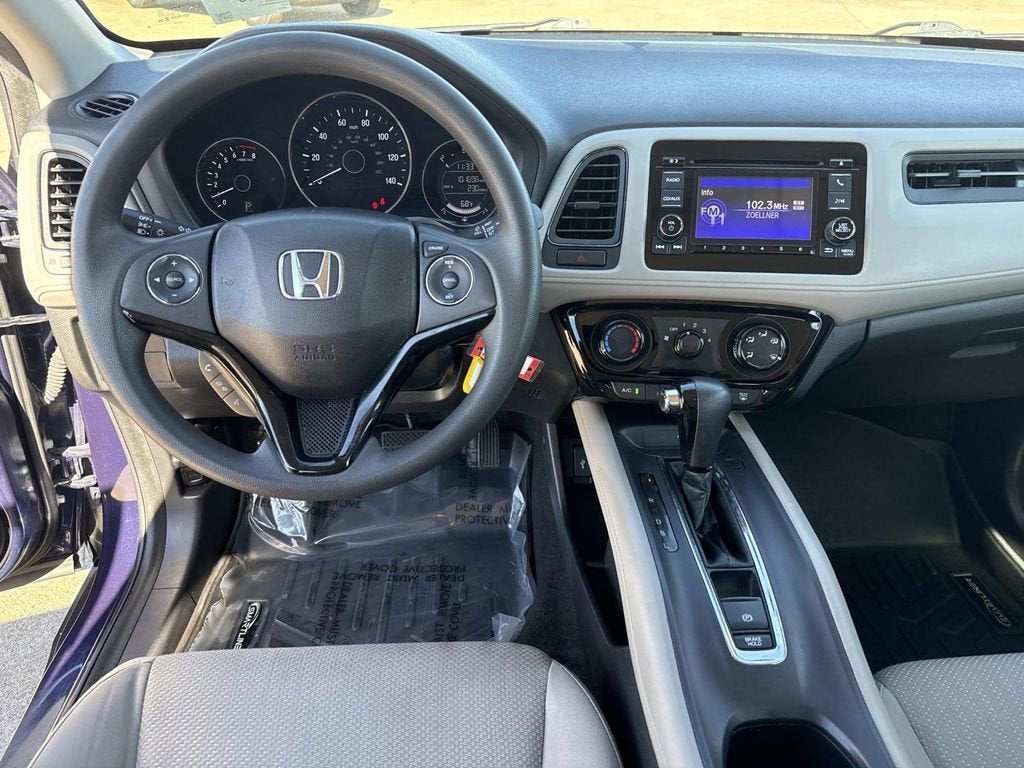 2017 Honda HR-V LX
