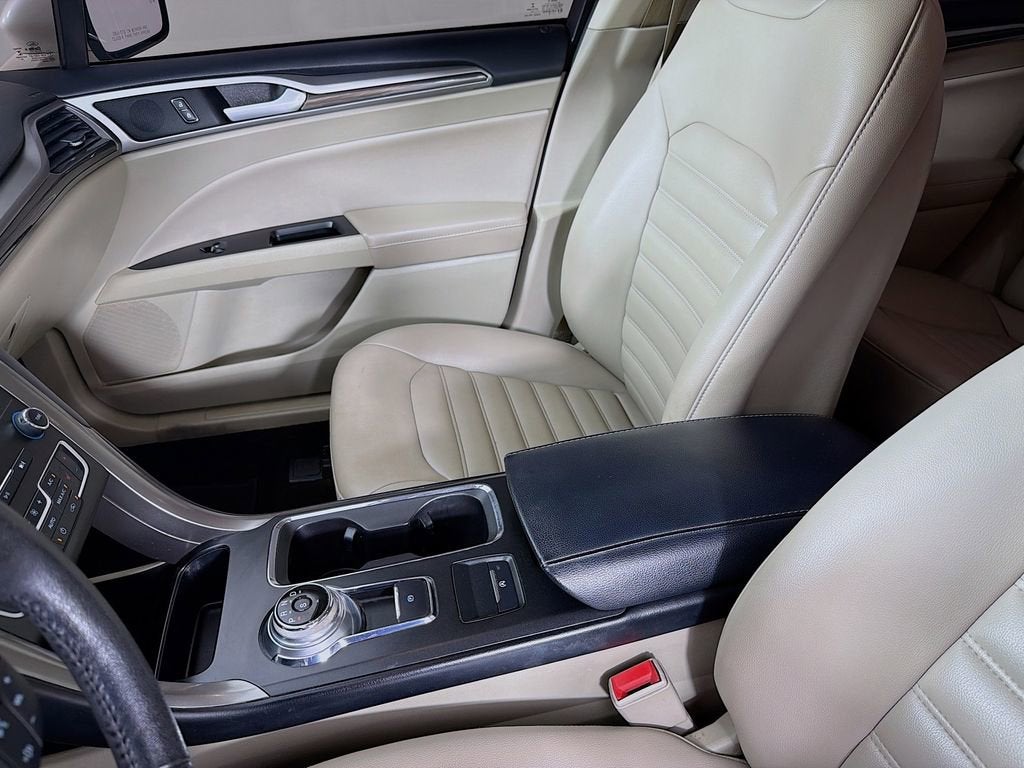 2019 Ford Fusion SEL