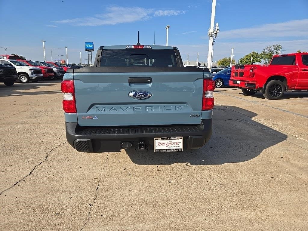 2022 Ford Maverick XL