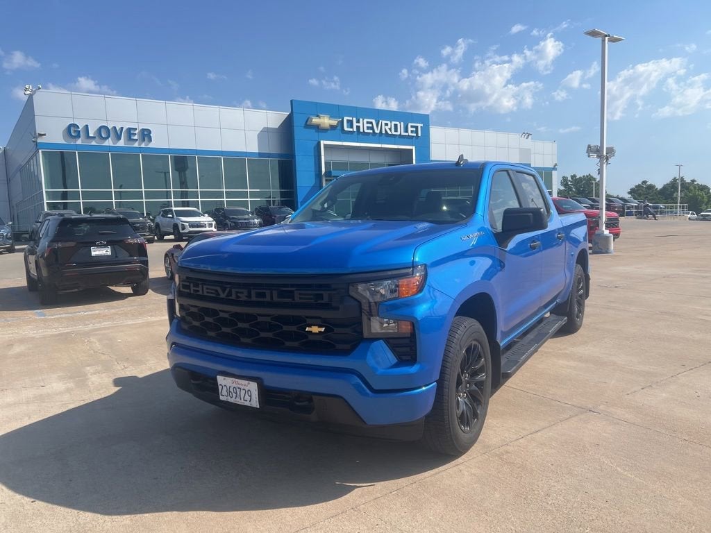 2025 Chevrolet Silverado 1500 Custom