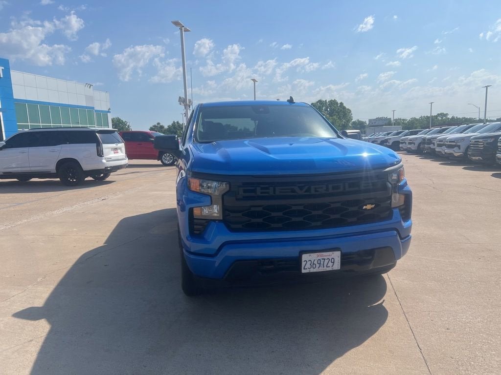 2025 Chevrolet Silverado 1500 Custom