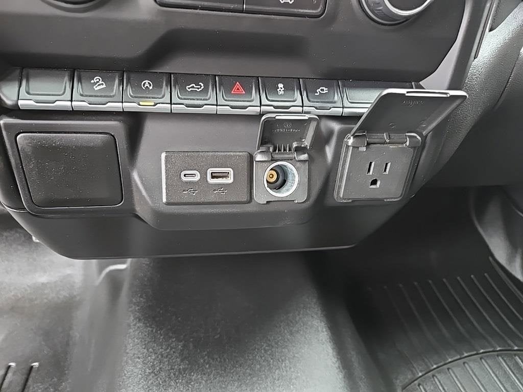 2022 Chevrolet Silverado 1500 LTD Custom Trail Boss