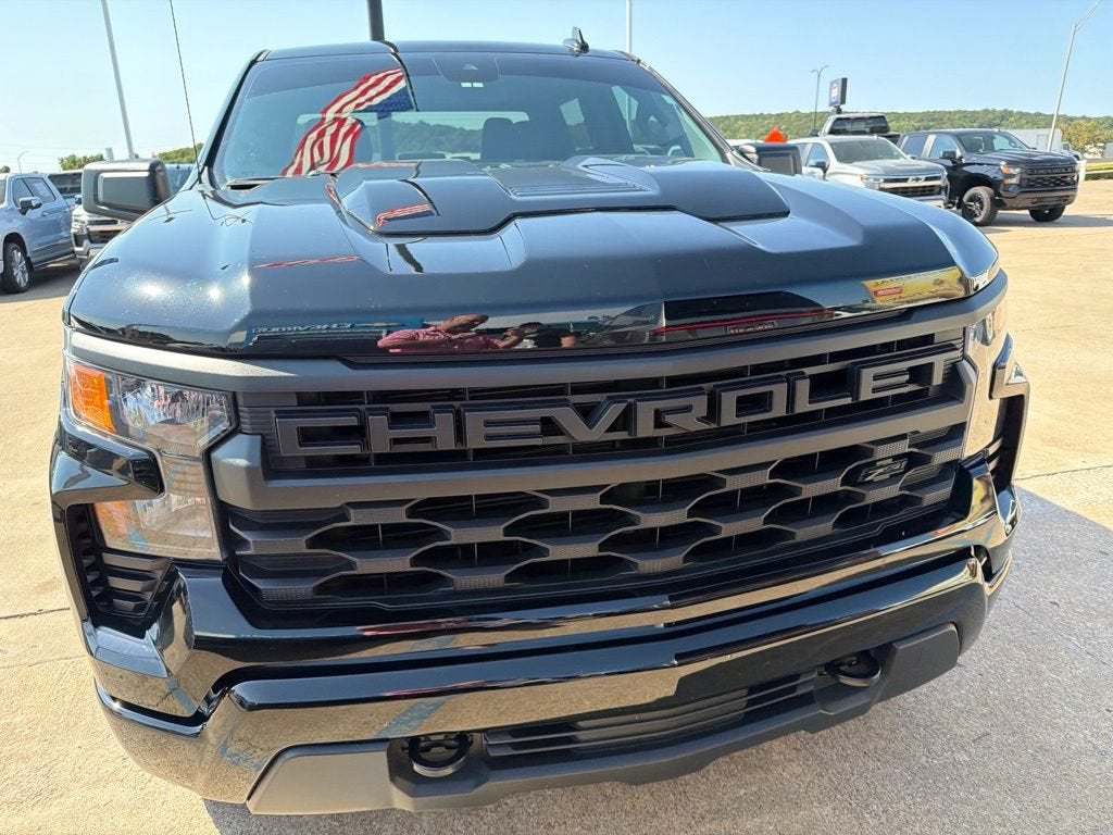 2025 Chevrolet Silverado 1500 Custom Trail Boss