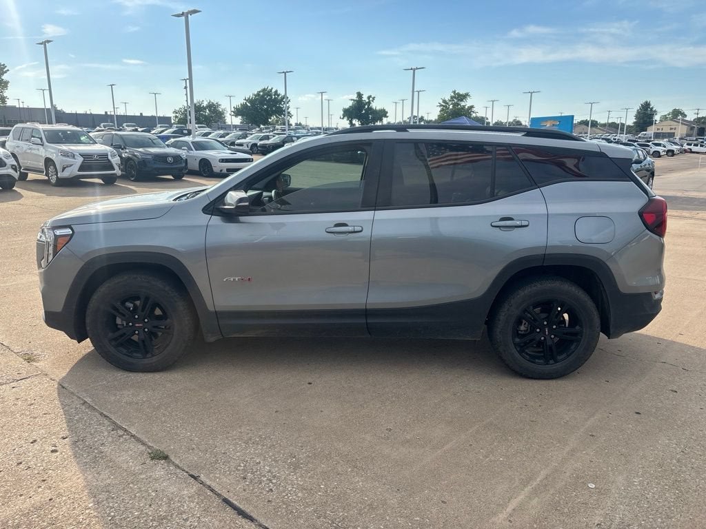 2024 GMC Terrain AT4