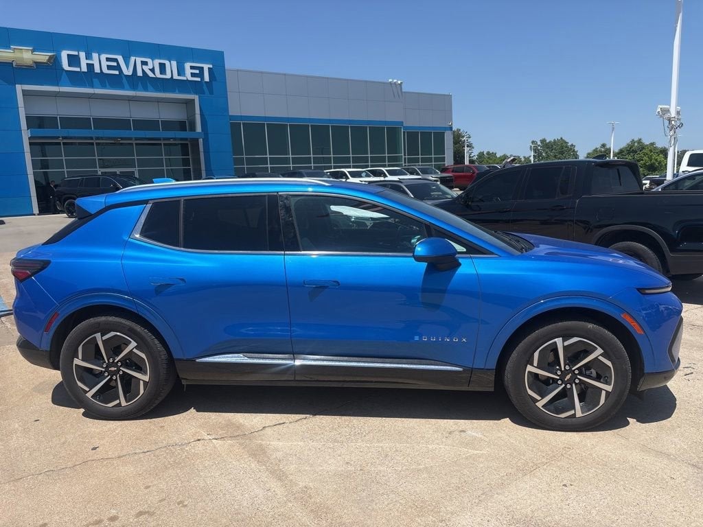 2025 Chevrolet Equinox EV LT