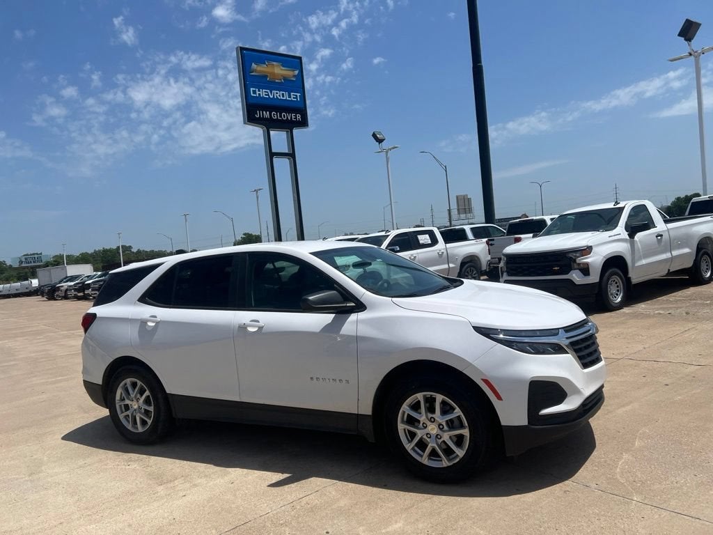 2023 Chevrolet Equinox LS