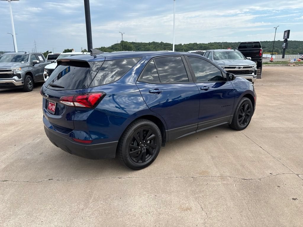 2023 Chevrolet Equinox LS