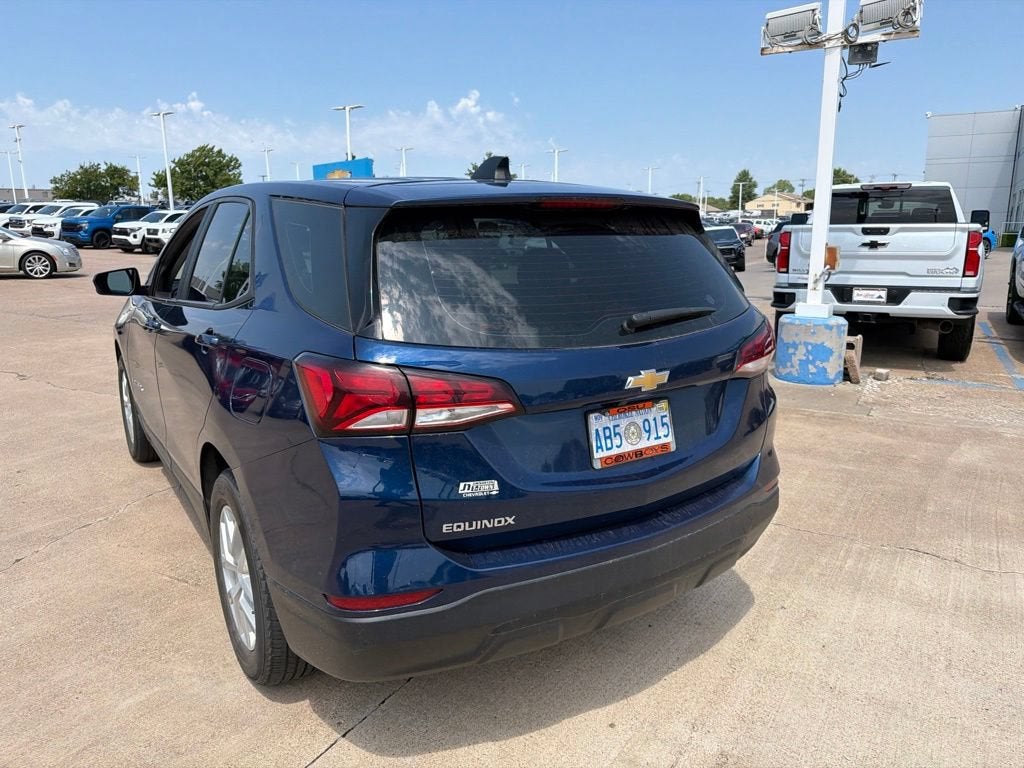 2022 Chevrolet Equinox LS