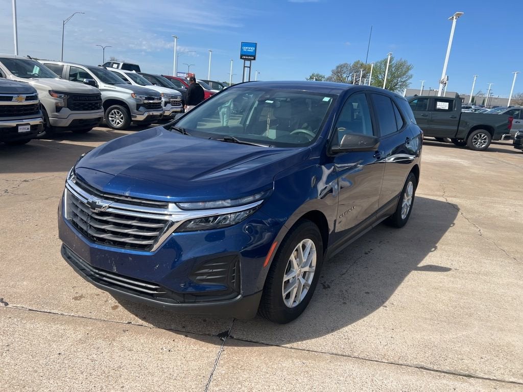 2022 Chevrolet Equinox LS