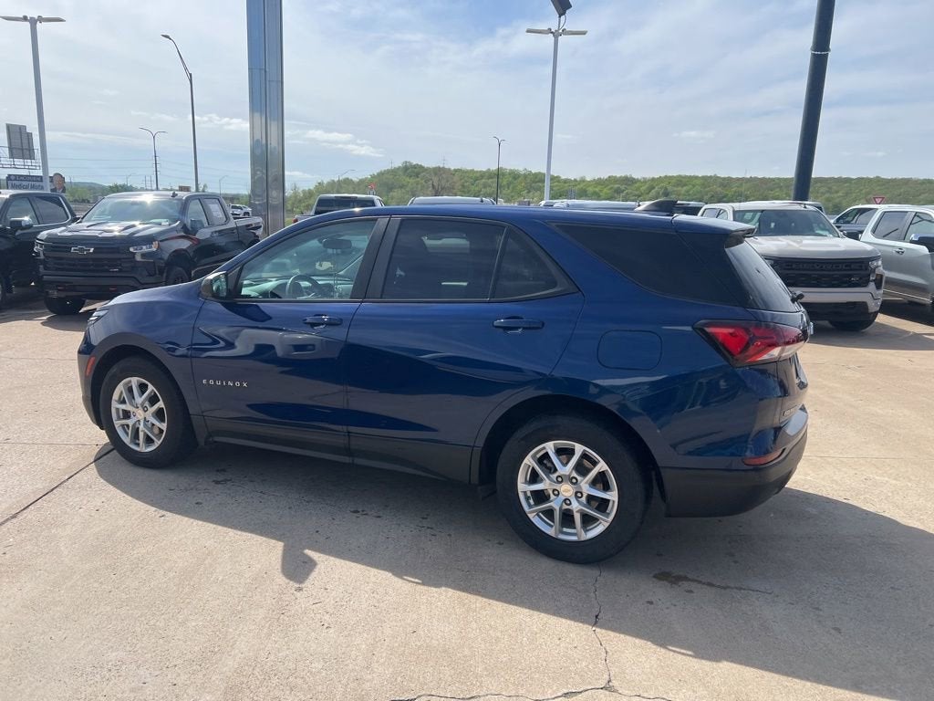 2022 Chevrolet Equinox LS
