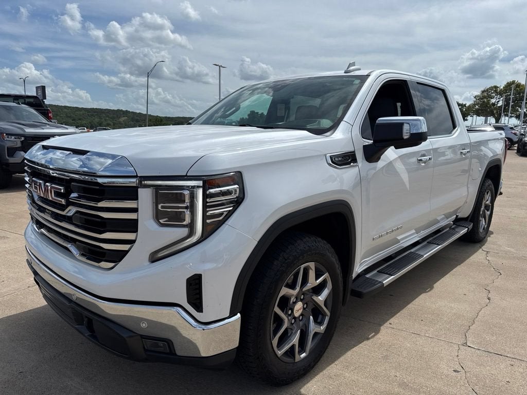 2022 GMC Sierra 1500 SLT