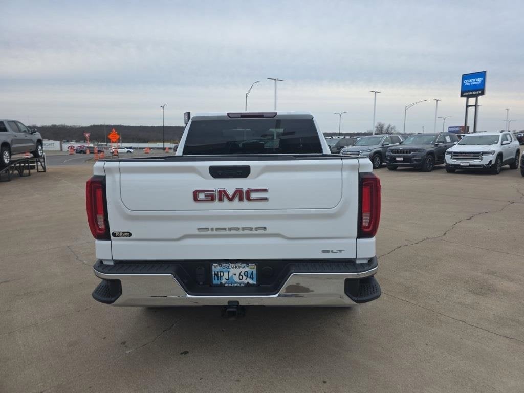 2022 GMC Sierra 1500 SLT